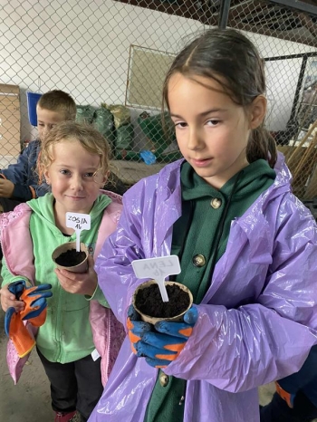 ebbef893-9793-4486-a8f5-616363c11e44 (1)