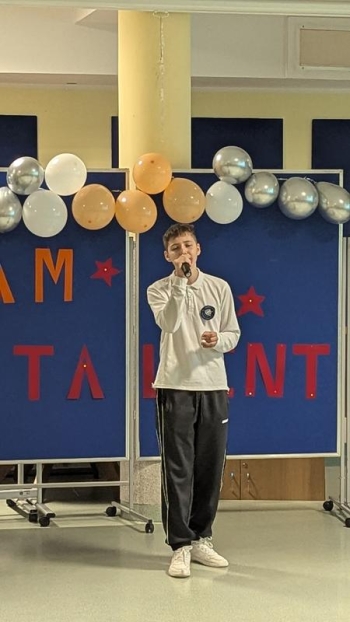 PXL_20251128_092726404.PORTRAIT.ORIGINAL