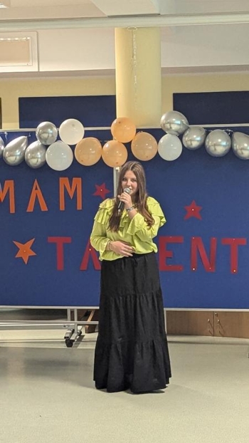 PXL_20251128_093127934.PORTRAIT.ORIGINAL