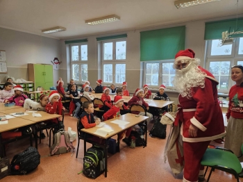 4a830715-bfe6-4942-971f-33f2fff26b65