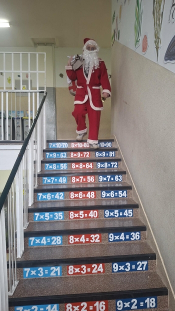 c987738a-976f-4d58-855a-01cb5f60f917