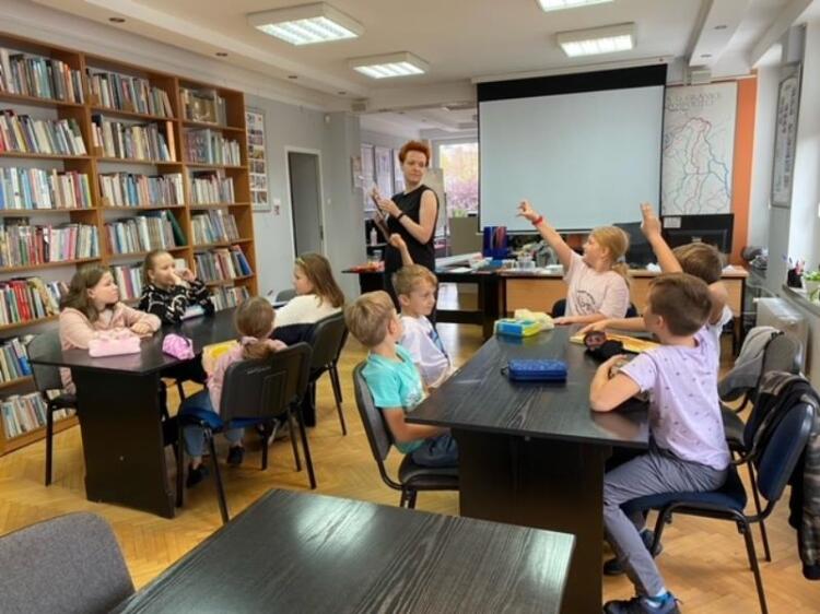 Warsztaty w Puckiej Bibliotece - Szkoła Podstawowa im. Mariusza